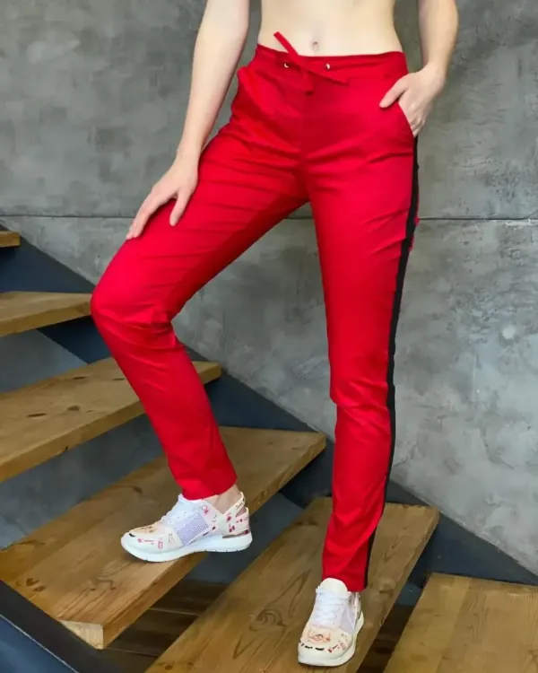 Інвіта  Медичний Костюм колір червоний