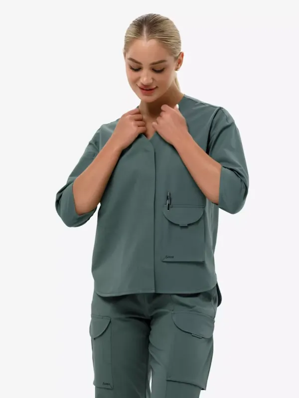 Жіночий медичний костюм Алекс